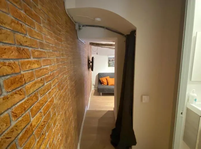 Cal Perubí Hotel *
